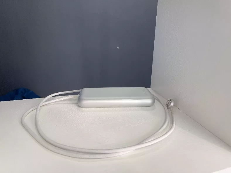 Внешний аккумулятор для Apple Vision Pro